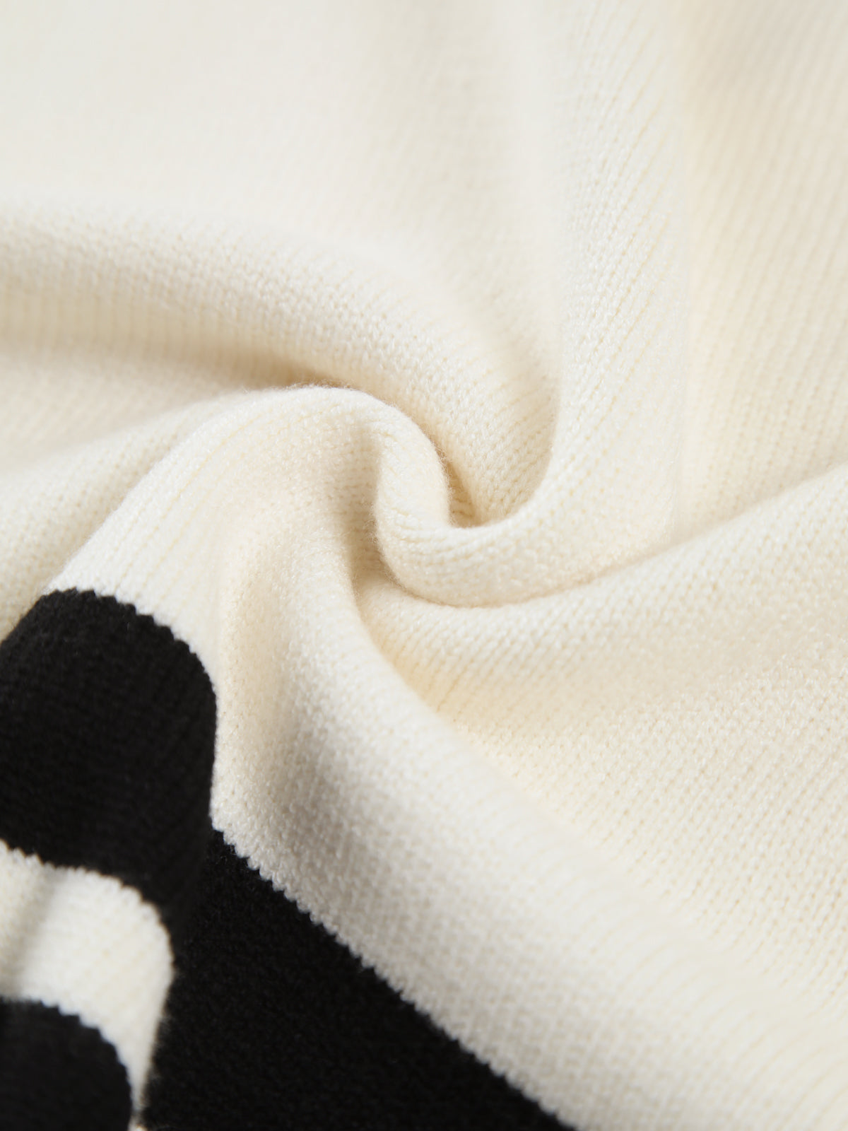 Élodie – Striped Ladies' Roll Neck Jumper