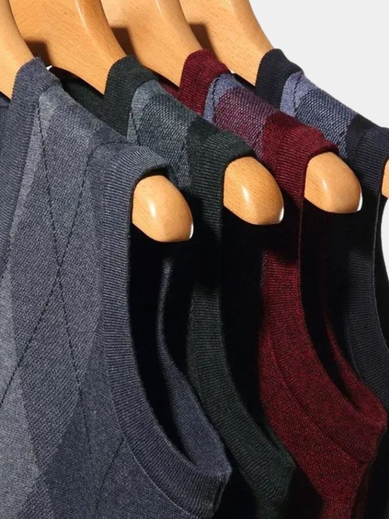 Essential Academic Vest - Viretti