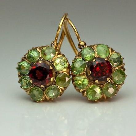 Unique Vintage Crystal Earrings 