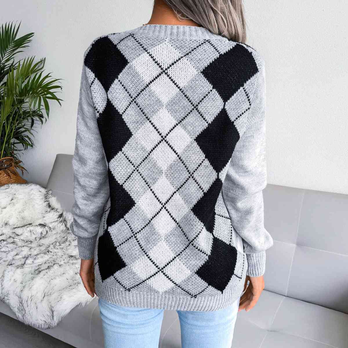 Sofia – Preppy Ladies Argyle Knitted Sweater